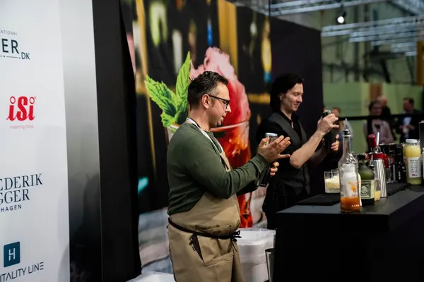 DM cocktails 2025-404